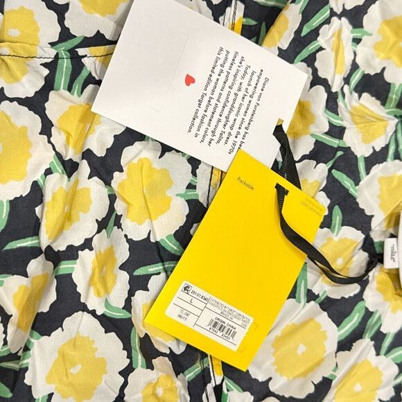 Diane von Furstenberg x target collab Women's Nylon Packable Yellow Poppy Short - Picture 5 of 9